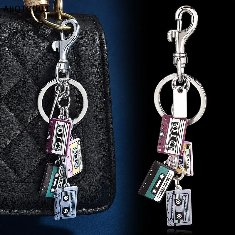 Vintage Cassette Tape Keychain - Women'S Accessories In The 80S avaliação e preço