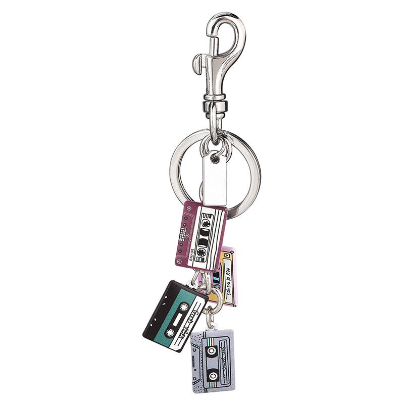 Vintage Cassette Tape Keychain - Women'S Accessories In The 80S avaliação e preço